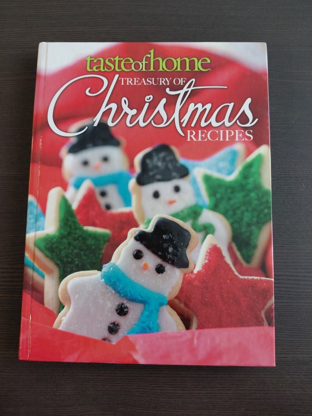 Taste of Home's Treasury of Christmas Recipes Cookbook 2004 Hardcover HC